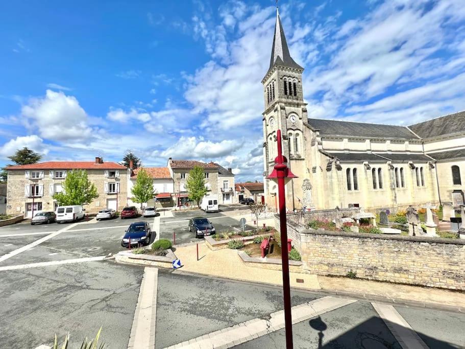 La Baillargeoise - Superbe Maison A 7 Min Du Parc Saint-Georges-les-Baillargeaux Exterior foto